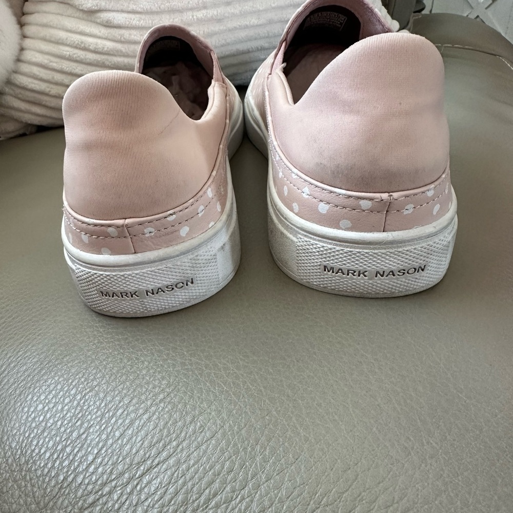 Women’s size 8.5 Mark Nason Pink and White polka-dot Casual Slip-On Sneakers - Picture 4 of 8